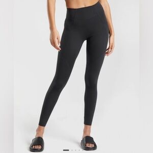 Whitney Simmons Gymshark everyday pocket legging